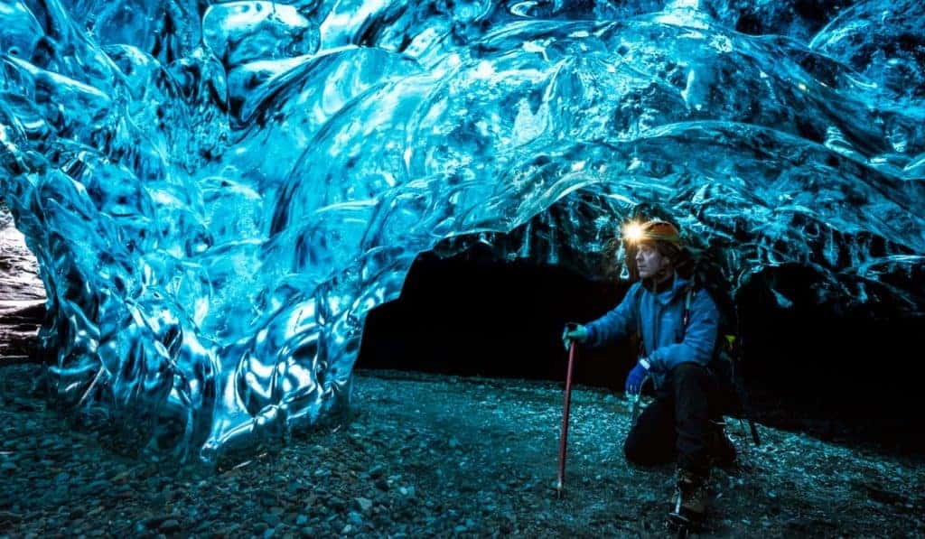  Crystal Cave of Svmnafellsjvkull